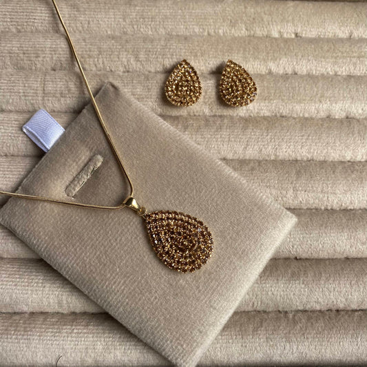Gold Teardrop Pendant Necklace And Earrings Set